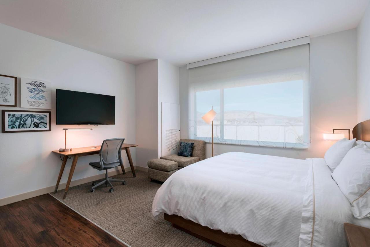 Element Hotel