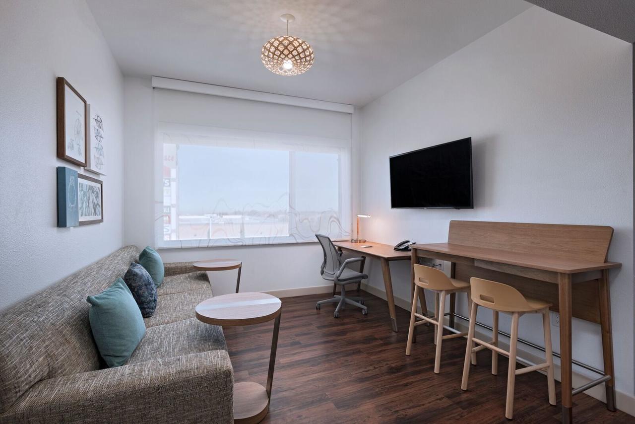 Hotel Element